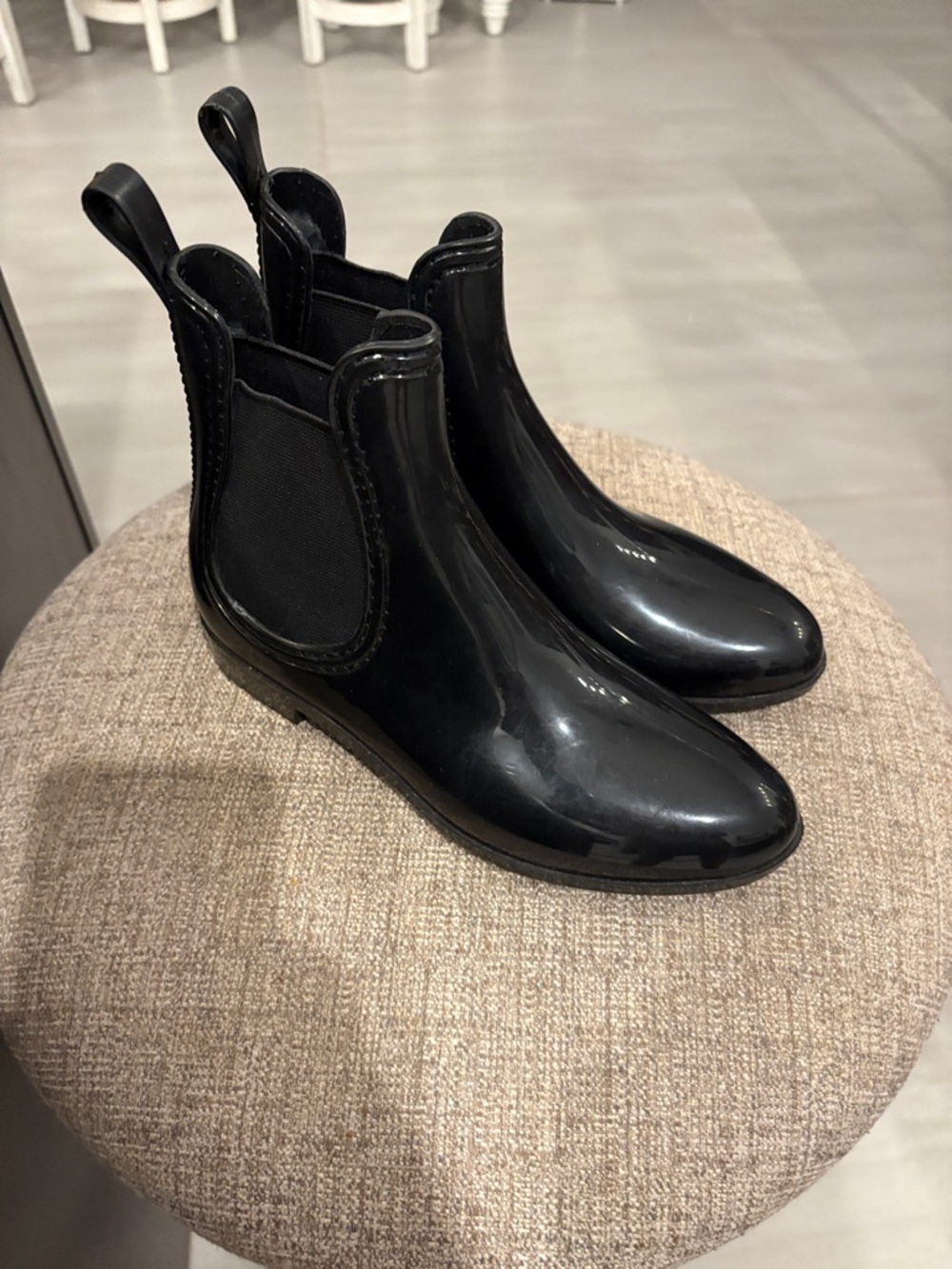 Mollini Black Glossy Chelsea Rain Ankle Boots